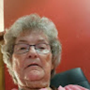 Meet your Posher, Lucy